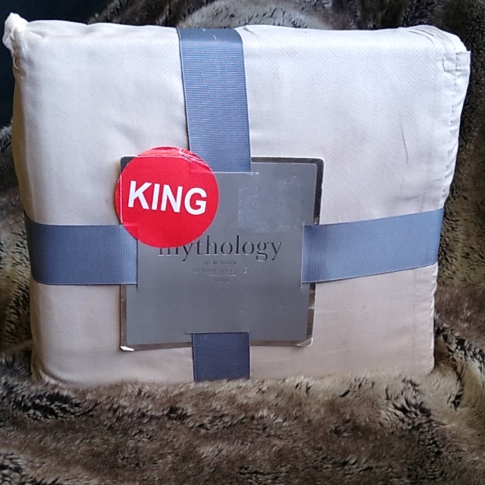 Microfiber Sheet Set - King  NWT